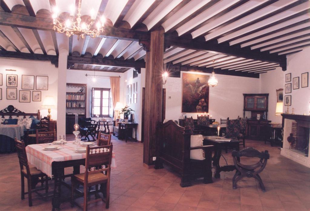 Hospederia Casa De La Torre Guest House El Toboso Luaran gambar