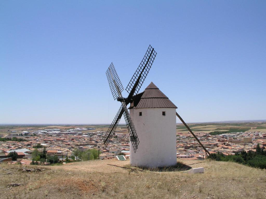 Hospederia Casa De La Torre Guest House El Toboso Luaran gambar