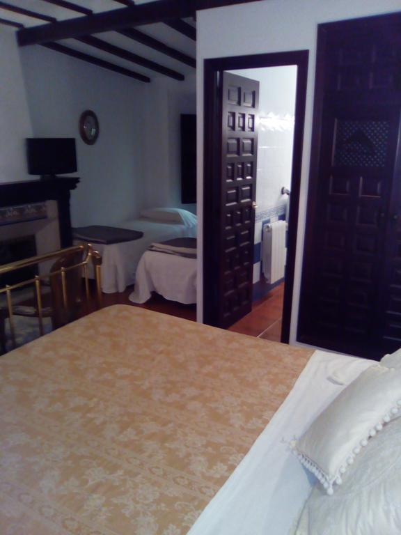 Hospederia Casa De La Torre Guest House El Toboso Luaran gambar